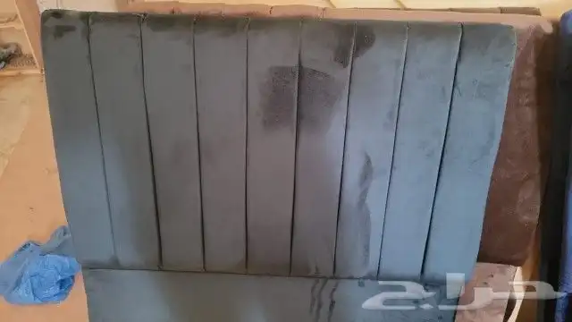 سرير خشب نفر مخمل كامل جديد النوعية ممتازه 2
