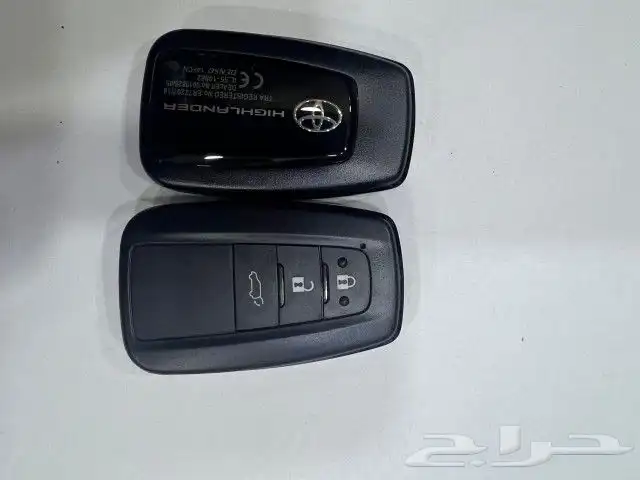 مفتاح لاندكروزر وكاله كروم وبدون كروم 2022 الا 2025 6