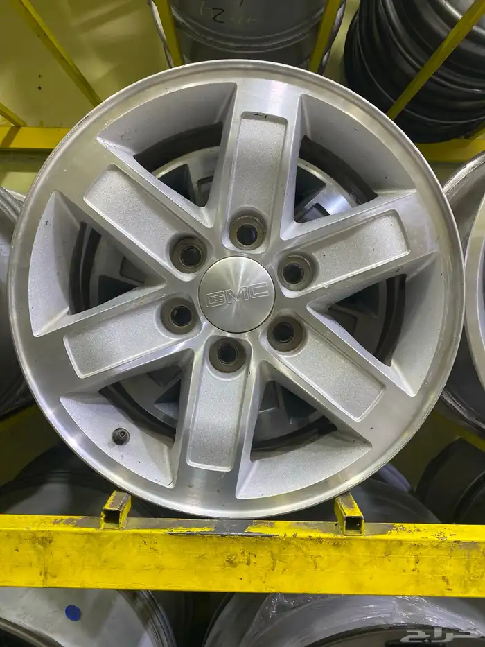 جنوط جمس مساطر موديل 2013 مقاس 17 اصلي وكاله 0