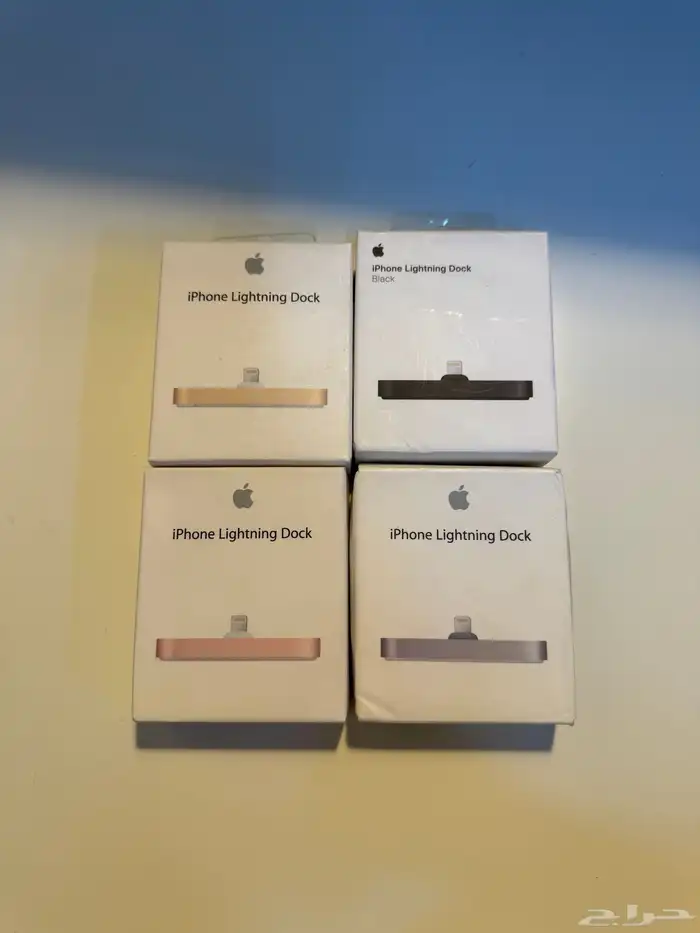 اكسسوارات محل جوالات وكاميرات واثاث 14