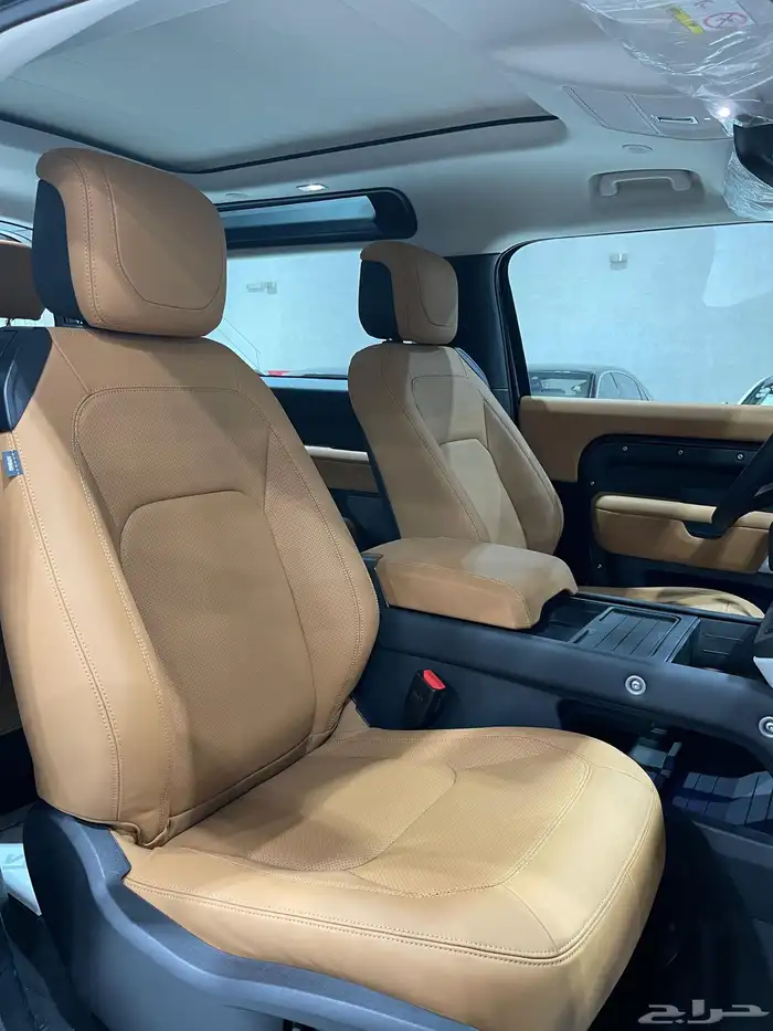 لاندروفر ديفندر 90 موديل 2024 - HSE - V6 فل كامل جديد . 15