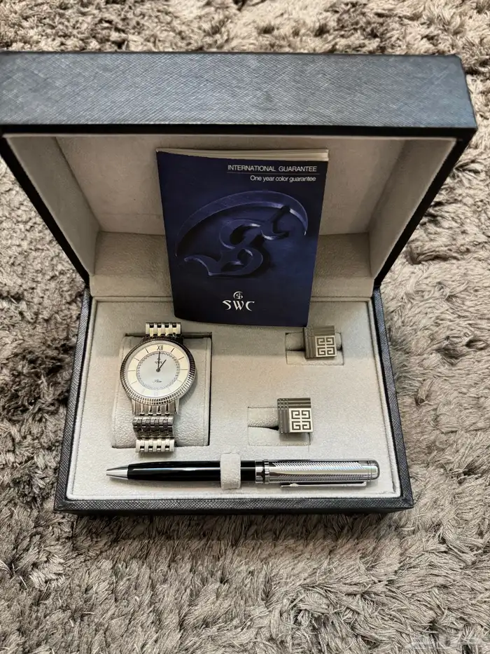 مجموعة ساعات وساعه ابل وسماعة بلوتوث 12