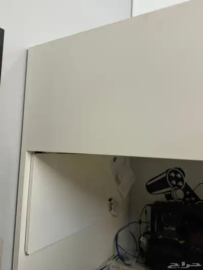 سرير مع مكتب ودولاب من ايكيا 8