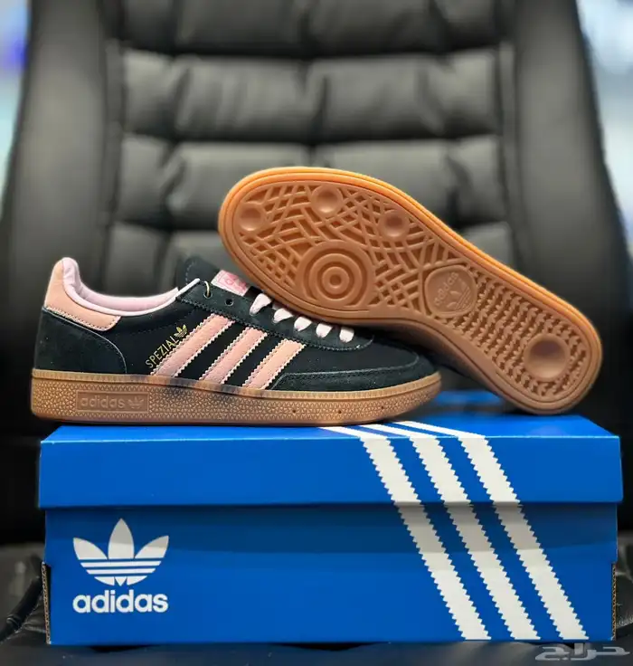 شوزات هيرميز الجديد 39