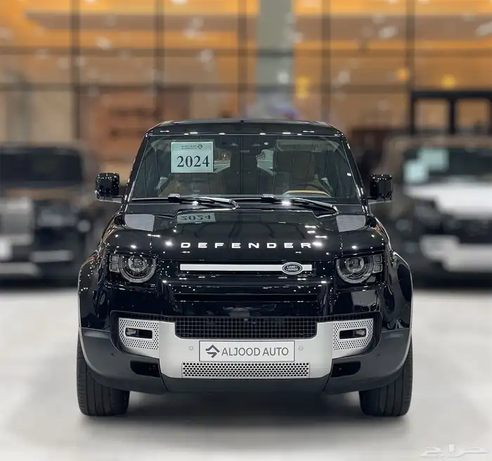 لاندروفر ديفندر 90 موديل 2024 - HSE - V6 فل كامل جديد . 0