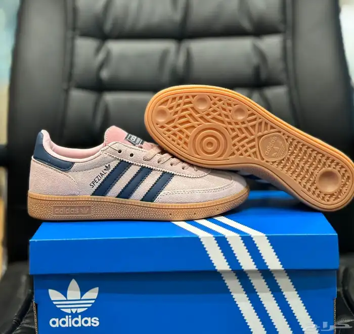 شوزات هيرميز الجديد 49