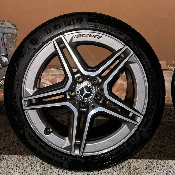 جنوط C200 2020اصلية وكالة مع كفرات كونتيننتال 0