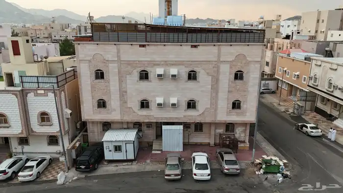 مصور درون مصرح من هيئة الطيران المدني 4