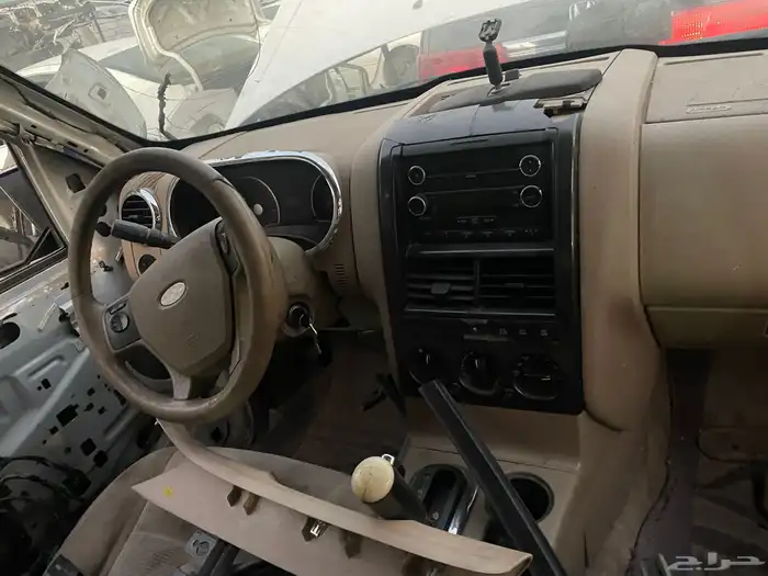 اكسبلور 2010 بيع قطع غيار 1