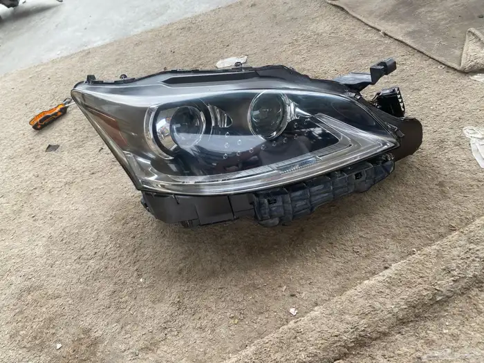 شمعات لكزس 460 0