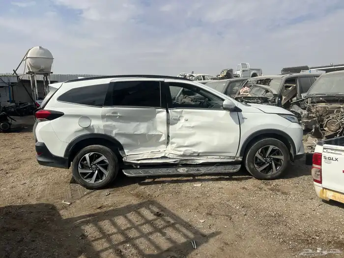 تويوتا راش مصدوم قطع عيار 2022 7