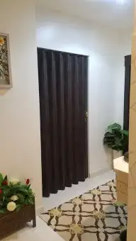 تركيب باب كرديون . تركيب باب جلد .تركيب باب سحب . باب سحاب 1