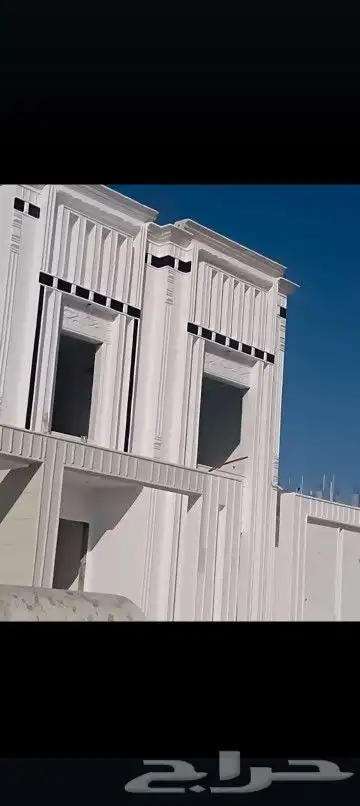 ديكورات خارجيه والياسه ملونه باللااسمنت الابيض وكسر رخام وحج 2