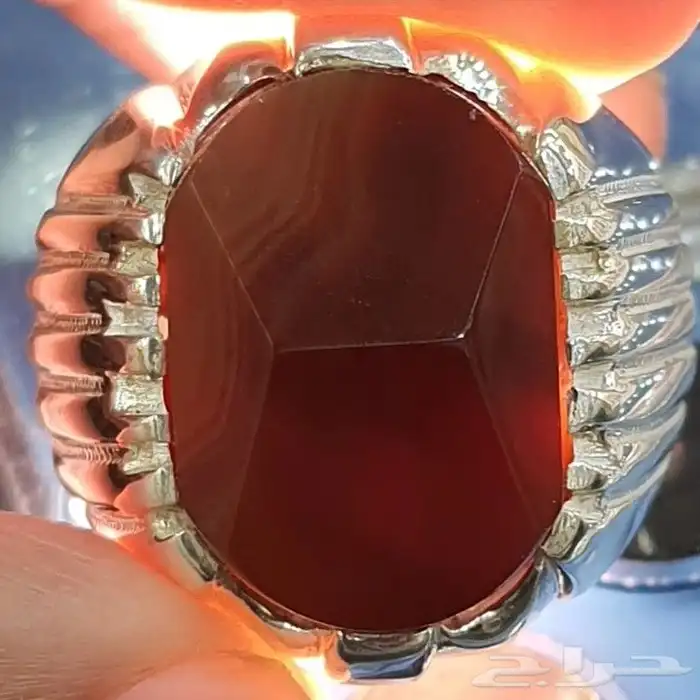 عقيق يماني كبدي مزعفر 5