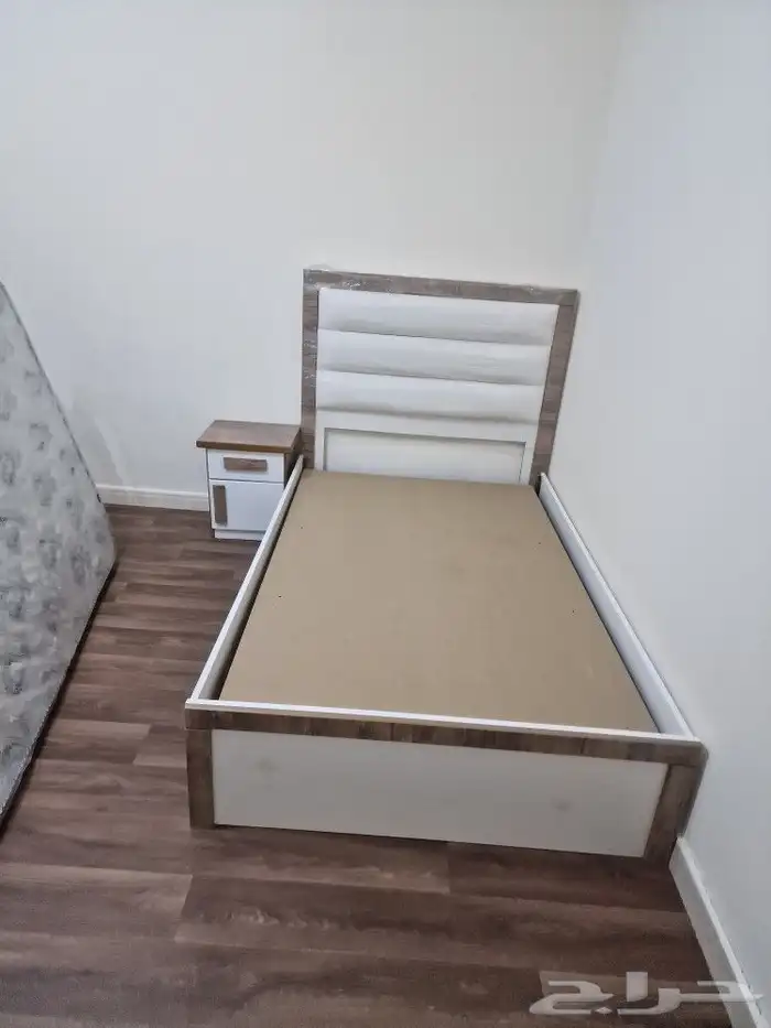 غرف نوم وطني جديده خشب جيد ويتحمل الاوزان 4