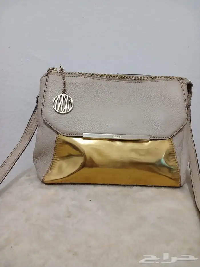 شنط دكنى dkny اصلى 34