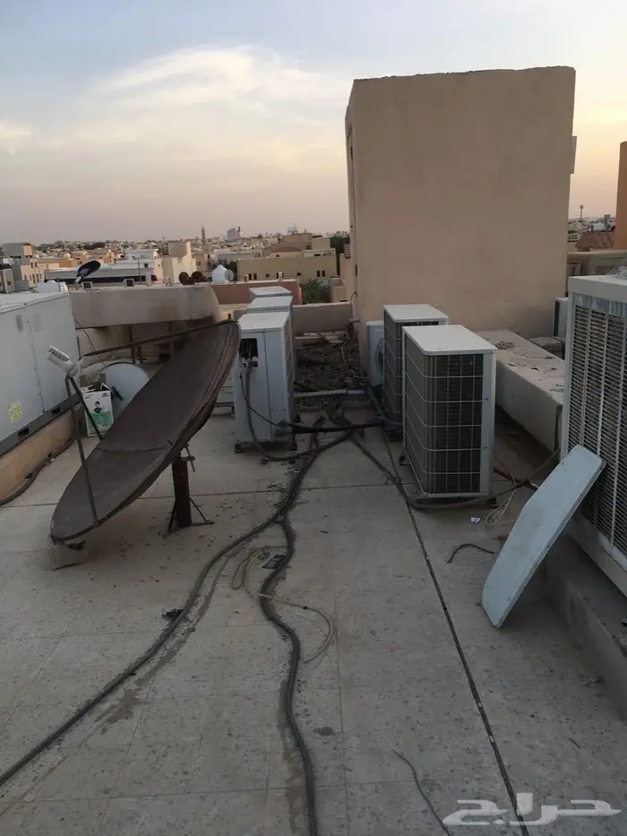 فني صيانة مكيفات والاجهزة المنزلية وال انفنتر 8