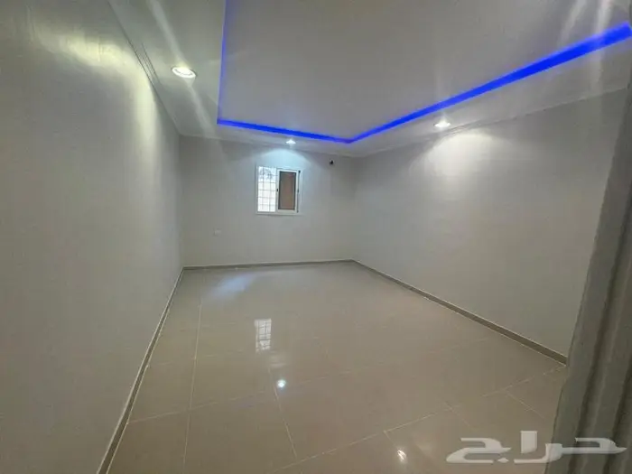 شقة للبيع حى النور ارضية جديدة 5 غرف 7