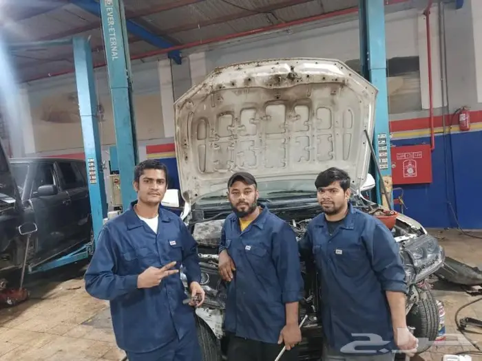 مركز صيانة سيارات اوروبي مرسيدس رنج روفر BMW امريكي 2