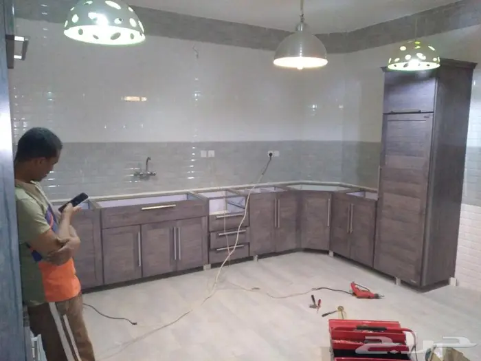 فني تركيب وتفضيل وصيانة ونقل مطابخ 0