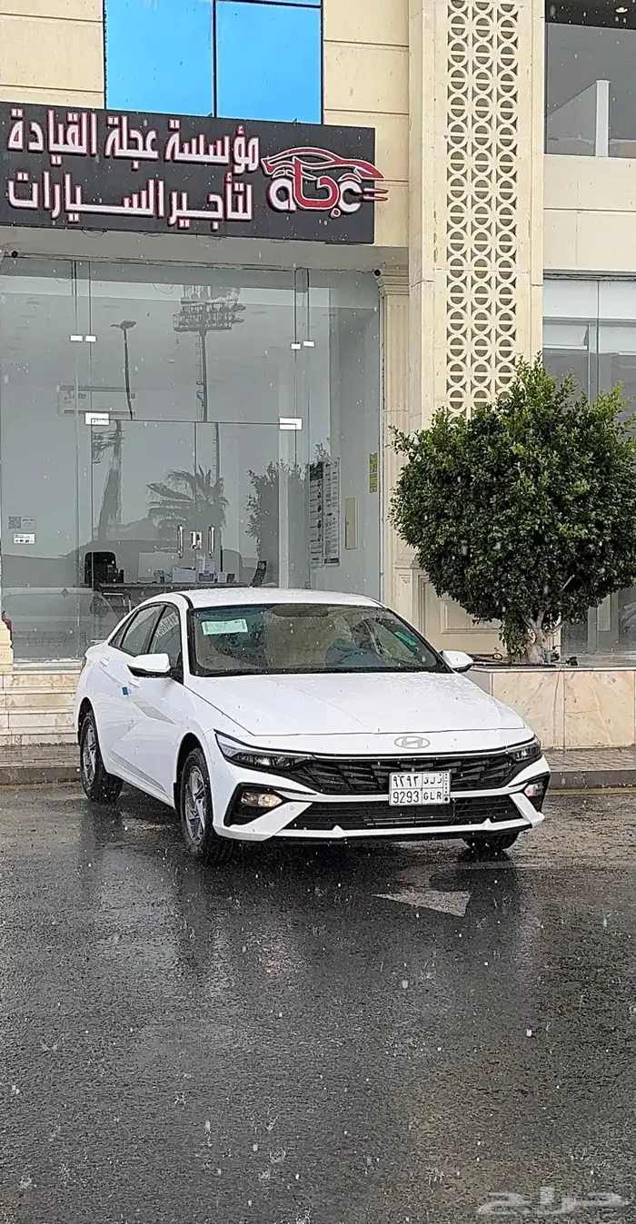 سيارتك المثالية في انتظارك  احجز الان 1
