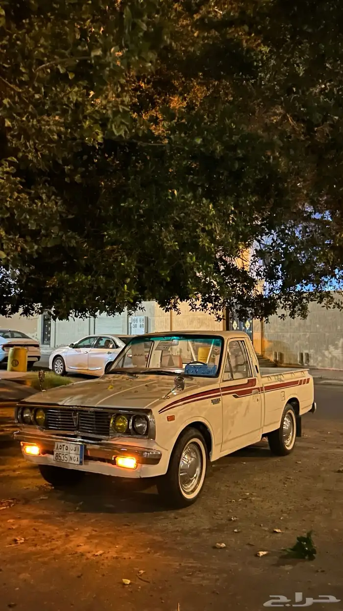 هايلوكس 1978 كلاسيك للتأجير 3
