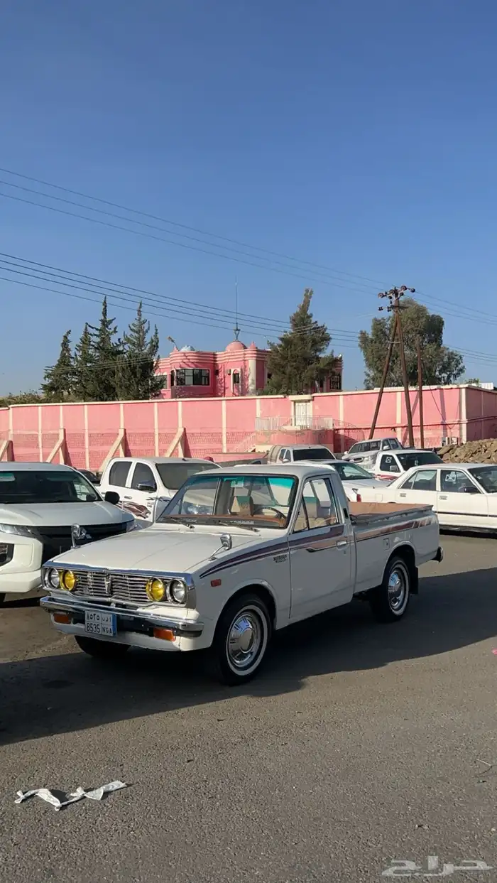 هايلوكس 1978 كلاسيك للتأجير 0
