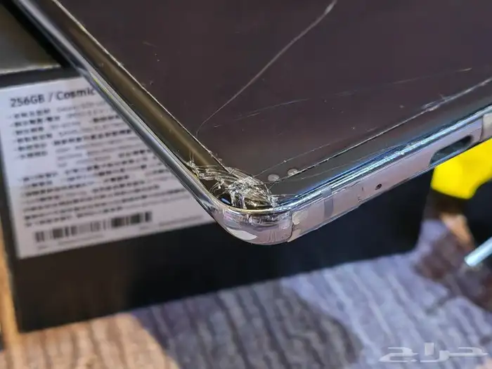 جلكسي اس 20 الترا 256 قيقا نسخة هونق كونق - s20 ultra 256gb 3