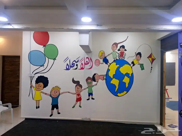 خطاط ورسام جداريات لوحات إعلانية وجهات كلادينج 3