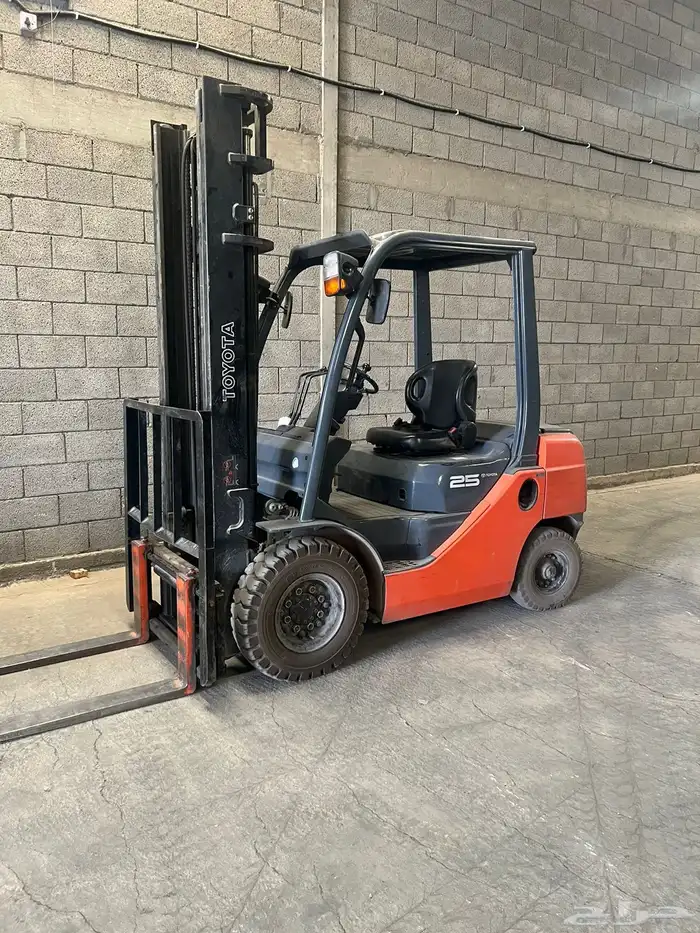 تأجير رافعات شوكيه 2