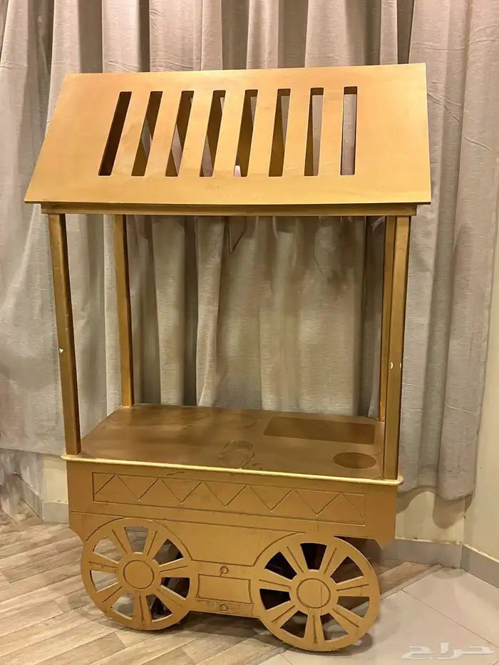 للبيع عربة تقديم 0