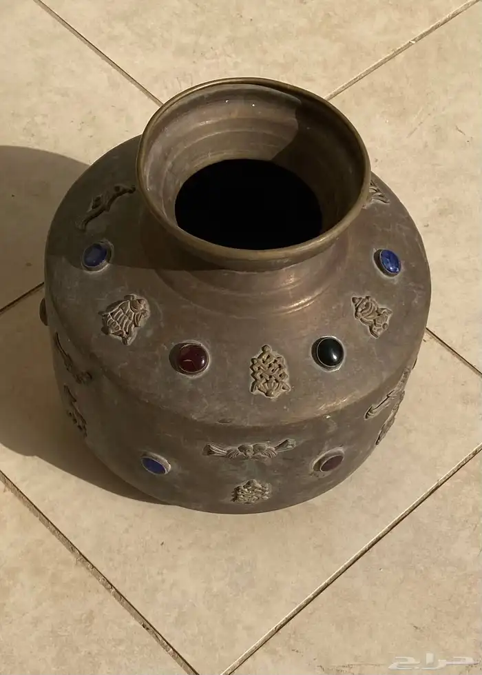 قدر قديم و احواض و اباريق 3