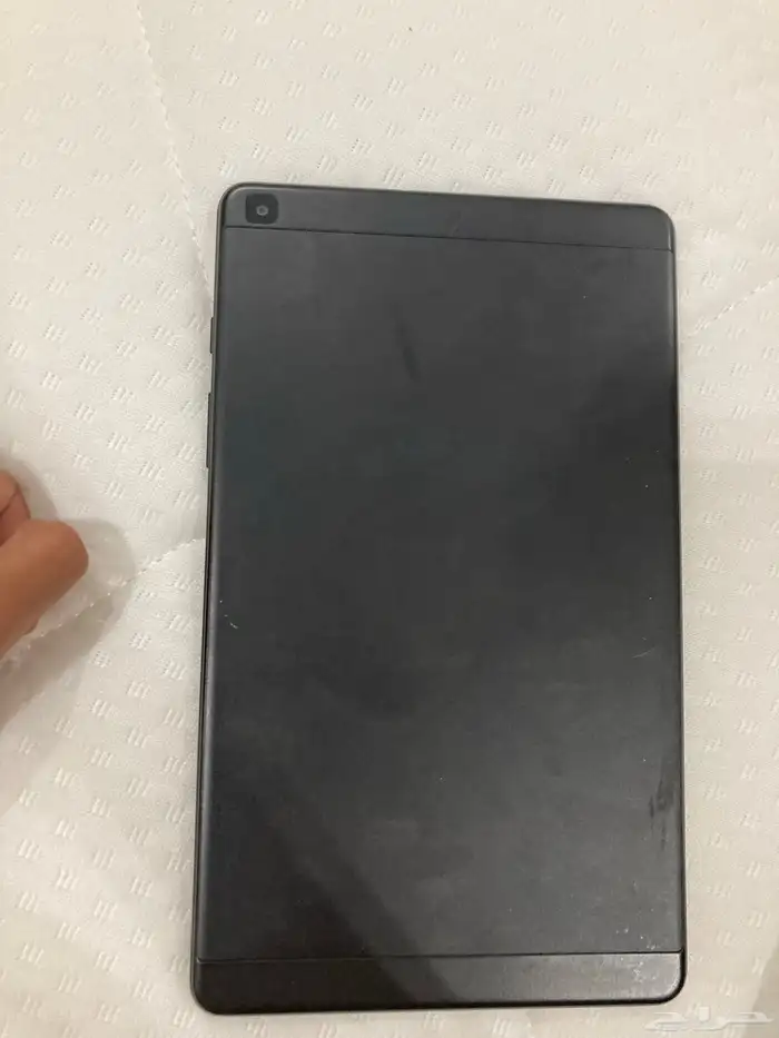 تابلت نظيف الشاشه مكسوره شوي يشتغل على السوم 32 قيقا 2