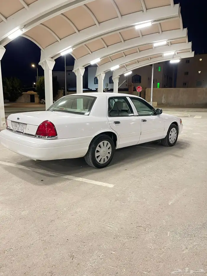 فورد بوليسي امريكي داخلية هلوز ناادر جدا 2