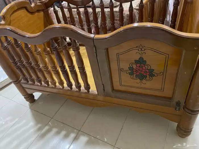 سرير خشب تيك 0