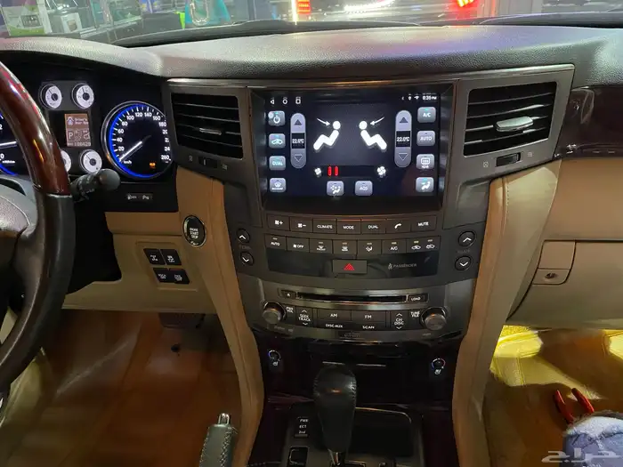شاشة جيب لكزس LX570 2010 نظام اندرويد 2