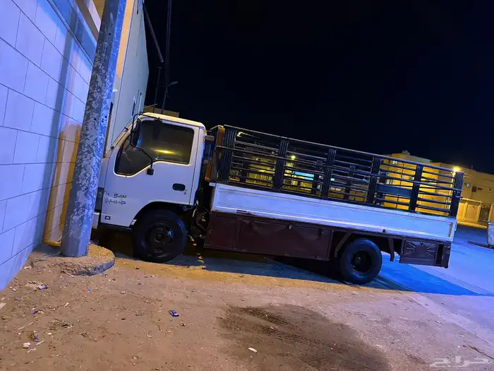 4دينات ايسوزو جامبو للبيع 0