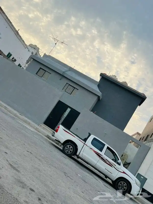 ترميم وتشطيب بناء مجالس بناء ملاحق 0