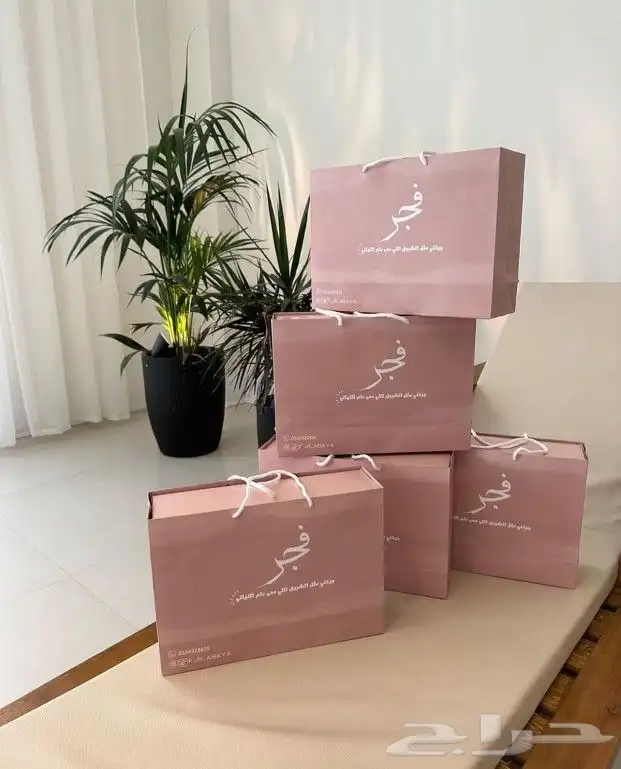 مطابع مطبوعات طباعة بجودة عالية (كرت ستيكر بوكسات اكواب) 24