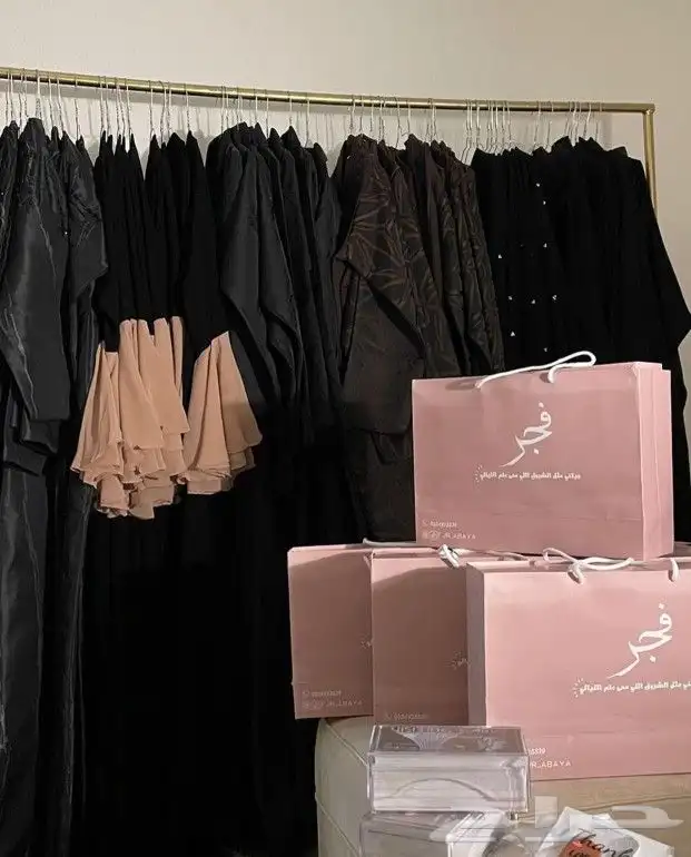 مطابع مطبوعات طباعة بجودة عالية (كرت ستيكر بوكسات اكواب) 25