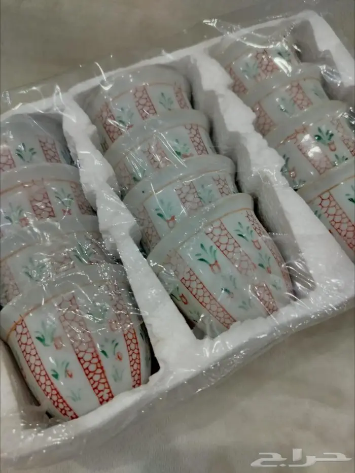 مغارف معدن و أغطية اباريق معدن ختم واحد و فناجيل 30