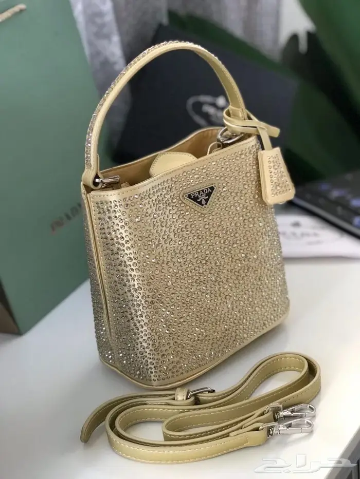 جمعنا لكي شنط حذاء برادا نسائي شنطات احذية ماركة PRADA فخامة 21