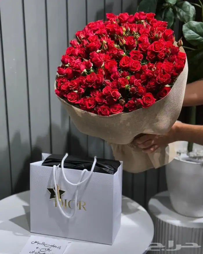 توصيل ورد هدايا خميس مشيط ابها تنسيق هدايا ورد الجنوب 17