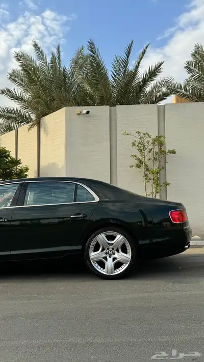 سياره بنتلي الرياض 4