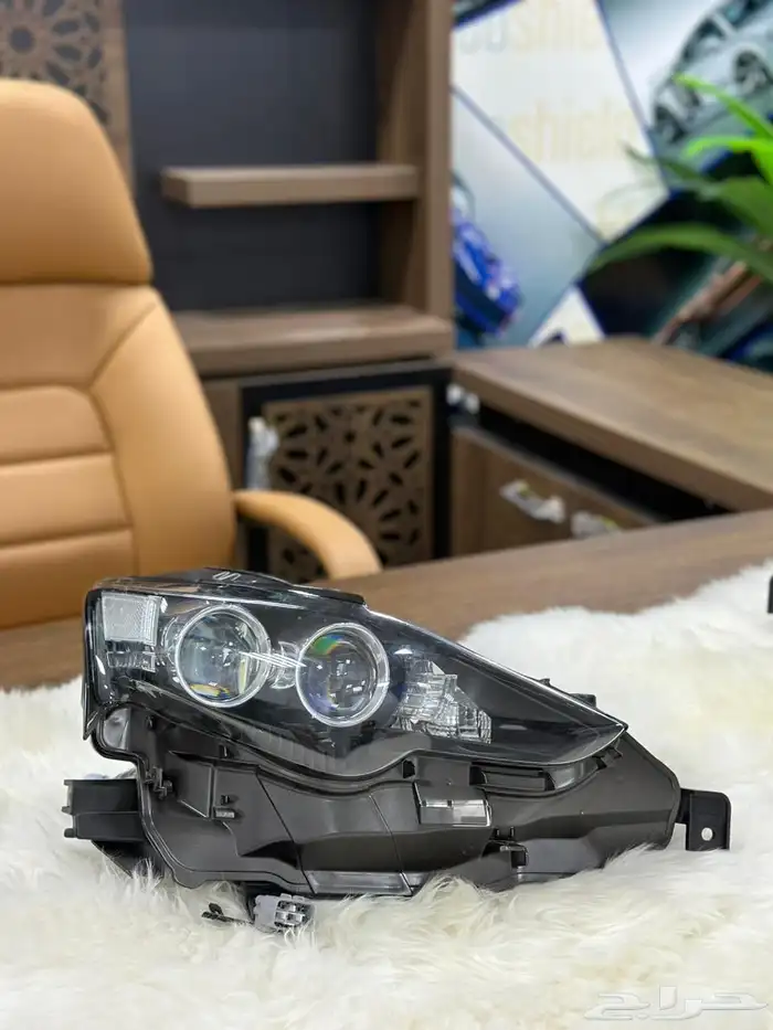 شمعات لكزس اي اس ارنوب IS 2013 الي 2015 2