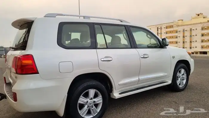 تم البيع الله يبارك للمشتري 12