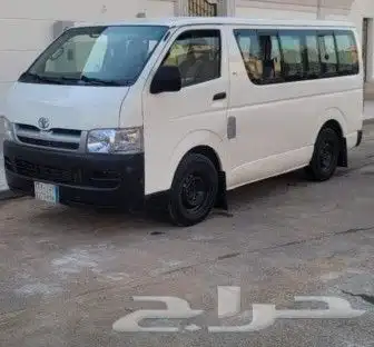 باص للأيجار مع السائق لتوصيل طلاب وطالبات وعماال 0