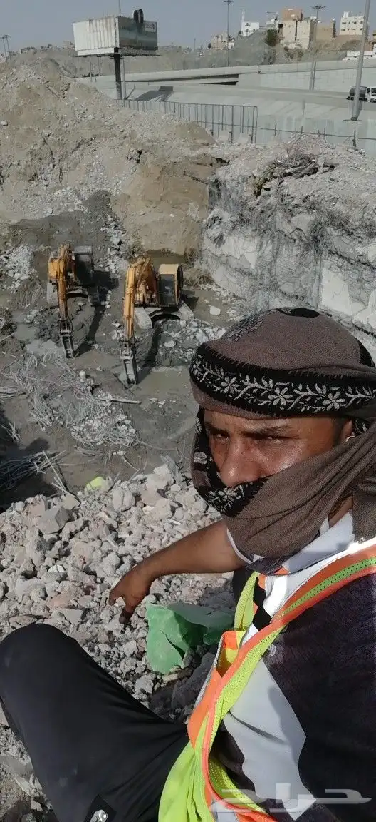 مقاولات هدم وحفريات 3