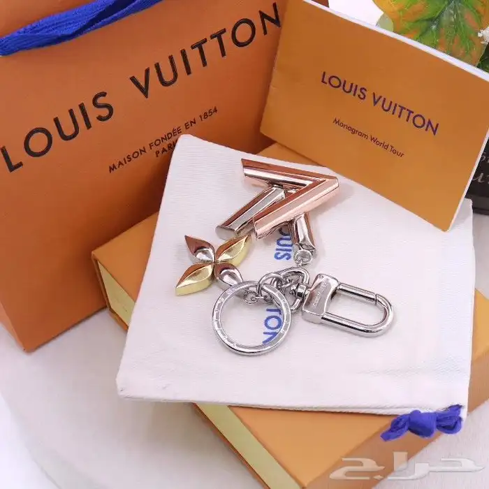 تعاليق سيارات سوارفسكي 8