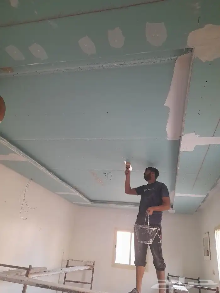 صباغ دهان بويات عوازل ديكورات ترميم شامل 1